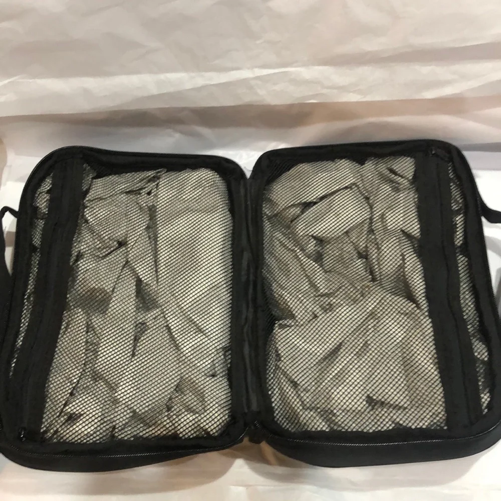 Hurley black large fold over zip‎ around travel beauty makeup case bag new